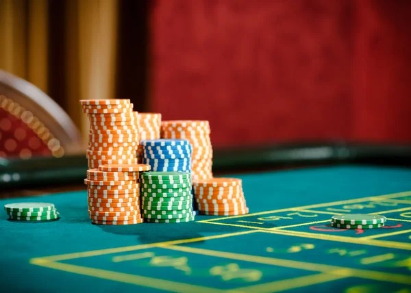 webet188tiga platform showing sportsbook, live casino, and slots sections